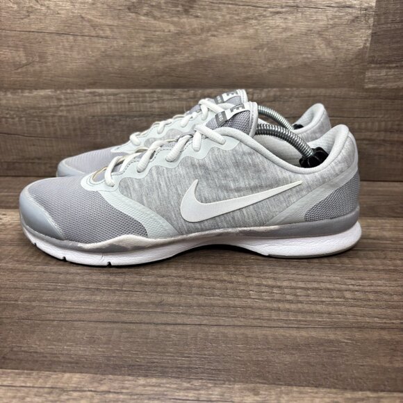 Nike Training In Season TR4 Gray Womens US Size 9 653543-003 Running Shoes - Picture 3 of 9